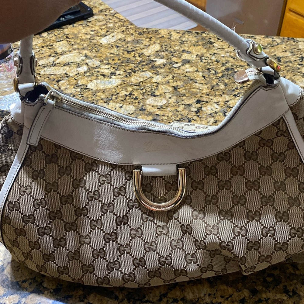 Vintage Authentic Gucci Saddle Bag